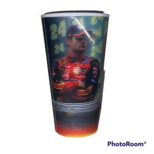 Nascar Jeff Gordon 24 Hologram Cup 2005 6 in Dupont Tumbler Collectible